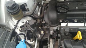 СОЛЯРИС. Как правильно  проверить цепь ГРМ. (РАСТЯНУТА ЛИ ОНА?)