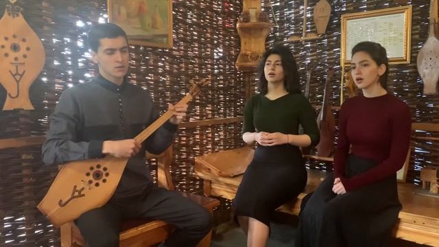 Абзагу, Радица и Сарида Цвижба. Гагра - Абхазы поют. Апсуа поют. Абхазские песни. Семья Цвижба. смотреть онлайн