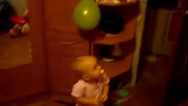 поющий шарик смотреть онлайн