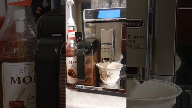Hot chocolate with the delonghi part 2 смотреть онлайн