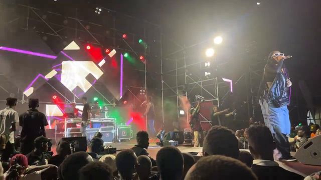 LIVE: MC KATS KING OF THE MIC смотреть онлайн