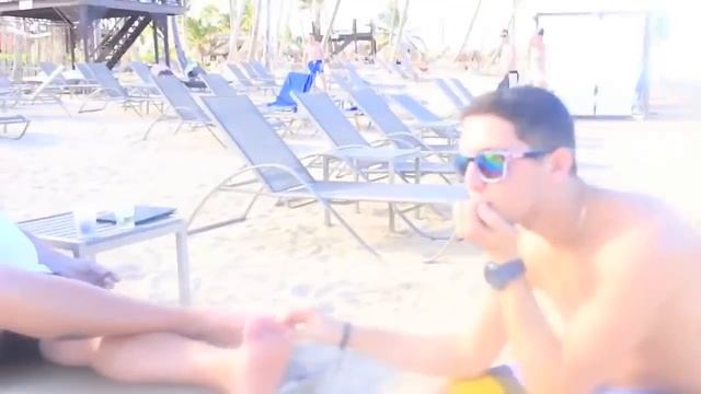 Ultimate TRUTH OR DARE On The Beach! смотреть онлайн