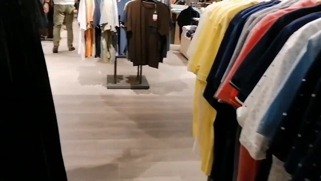 Уже работаем /бегаю по магазинам /варю суп. смотреть онлайн