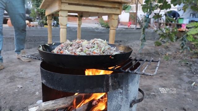 Чебурек из Узбекистана., рецепт от Яшар Бека | Cheburek from Uzbekistan., recipe from Yashar Bek смотреть онлайн
