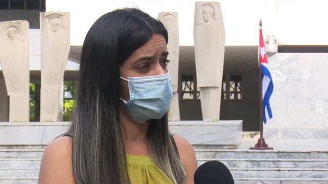 Rinden jóvenes camagüeyanos tributo a los estudiantes de medicina fusilados en 1871 смотреть онлайн