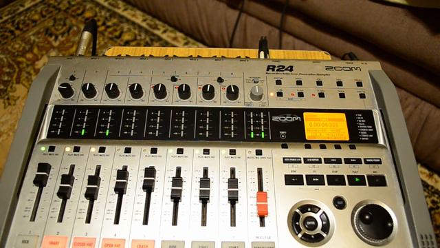 ZOOM R24 Видео инструкция часть третья.