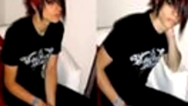 эмо бои.