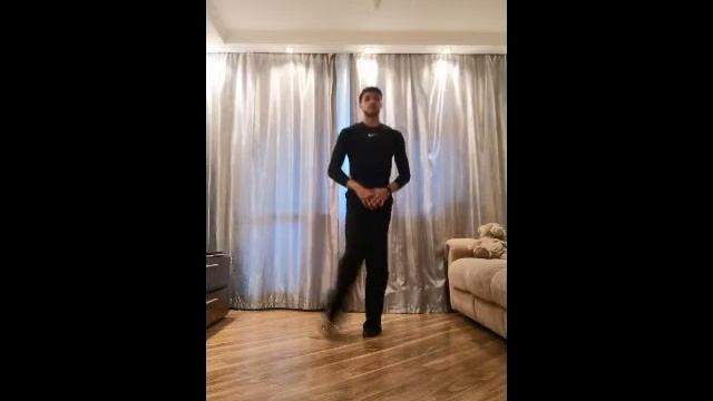 Средняя группа. Чарльстон смотреть онлайн