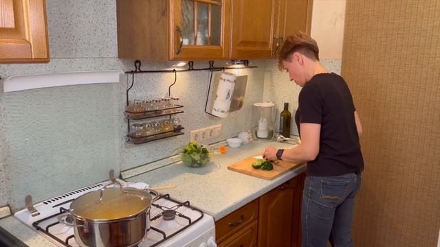 СУП ПЮРЕ ИЗ БРОККОЛИ смотреть онлайн