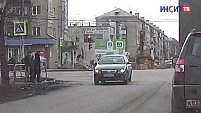 Скутер наехал на пешехода в Копейске смотреть онлайн