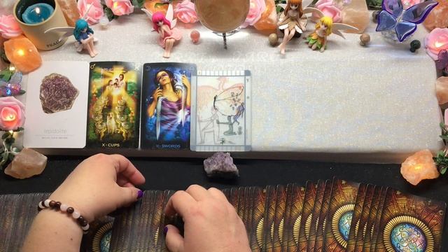 Pick a Card ? Tarot ? Yes or No смотреть онлайн