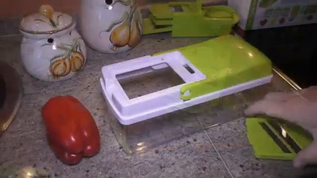 Multi Schneider Gemüsehobel und Reibe Handschutz küchenreibe смотреть онлайн