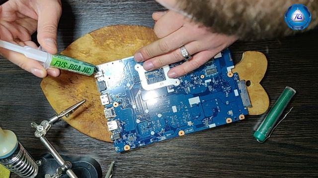 Ноутбук не включается и не заряжается. Замена разъема питания в ноутбуке Lenovo смотреть онлайн