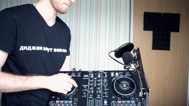 DDJ 400 научись играть за 5 минут