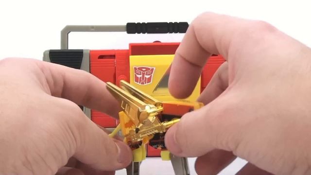 Video Review of the 2010 SDCC Exclusive: G1 Commemorative Edition Blaster смотреть онлайн