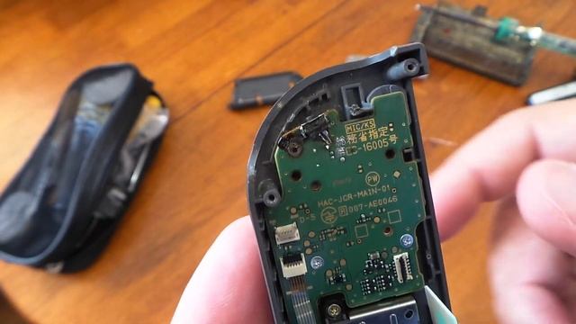 Nintendo SWITCH: кнопка R, будьте осторожны | joycon R button смотреть онлайн