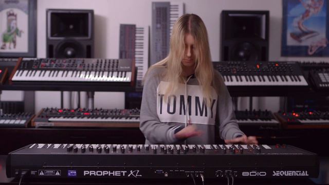 Prophet XL - Domi Degalle смотреть онлайн