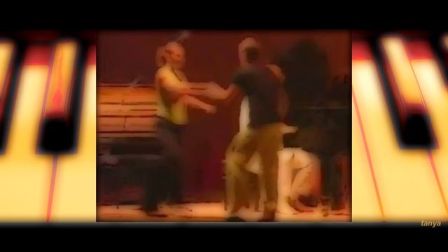 .Володя Чудинов...Старый рояль... смотреть онлайн