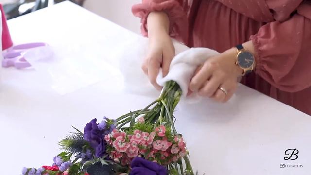 Kathleen Floral Hand Bouquet Workshop | BloomThis смотреть онлайн