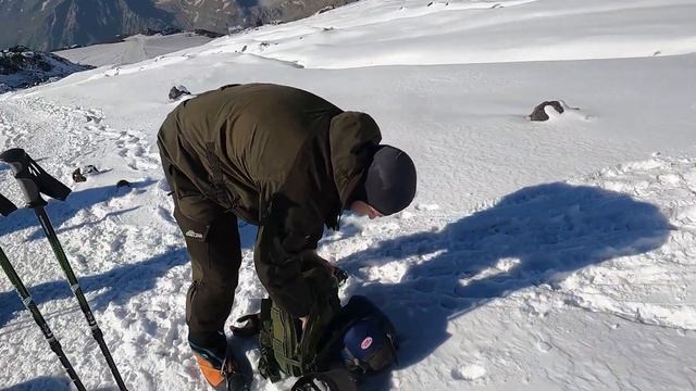 Восхождение на Эльбрус, высота 5642 м. Кисловодск между горами Эльбруса. Приэльбрусье Кбр смотреть онлайн