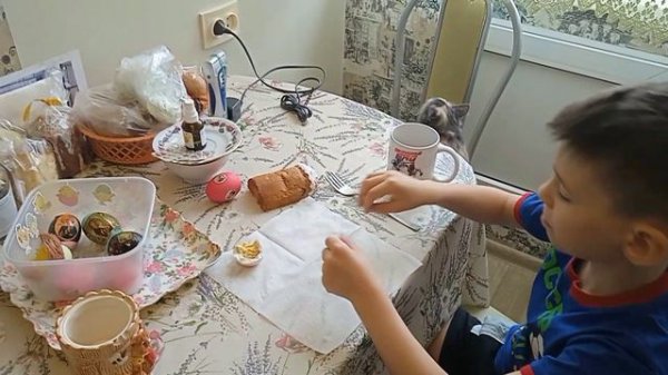 стрим на Пасху.