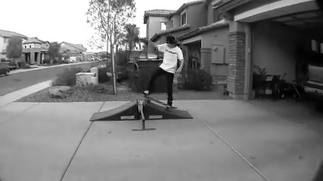 Noseblunt Pull In смотреть онлайн