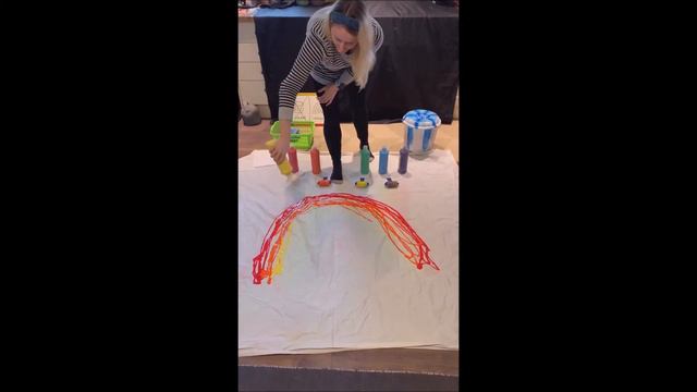 Attention Autism Bucket Session with Rainbow смотреть онлайн