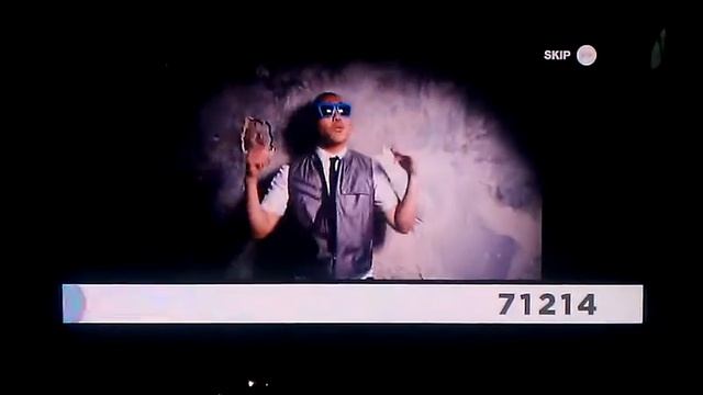 Cohen playing yoostar MTV смотреть онлайн