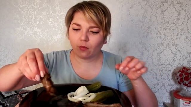 Mukbang. Вкуснячие ребрышки! ДР мужа, как я поздравила. 100 рублей для тебя! смотреть онлайн
