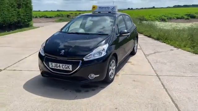 2014 64 PEUGEOT 208 1.2 ACTIVE 5d 82 BHP (Black) UK Motor Group смотреть онлайн