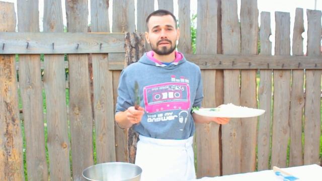 Хачапури на закваске с сыром и зеленью / Без дрожжей из органической муки. смотреть онлайн