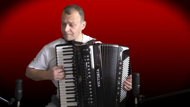 That's Amore - accordion - arr. F. Marocco - played by Piotr on Victoria accordion смотреть онлайн