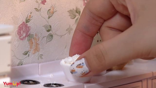 Satisfying RAINBOW CAKE Decorating Recipe | Miniature Cake Ideas | Tiny Cakes