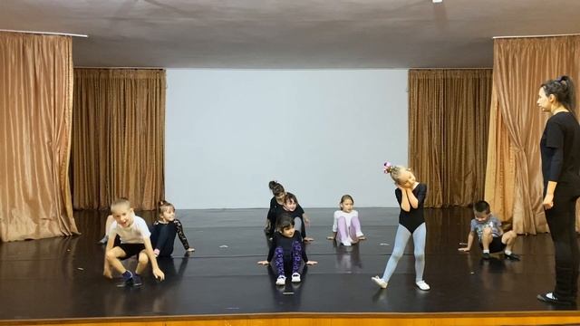 Открытый урок по хореографии для детей 5-7 лет! смотреть онлайн