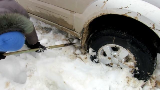 Kia Sorento BL | Киа Соренто - по грязи на зимней резине /оффроад/offroad/покатушки смотреть онлайн