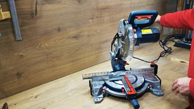 Bosch // Bosch GCM 216 Professional Unboxing and Test // Zero Clearance Insert смотреть онлайн