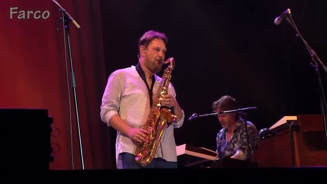 HD - FULL CONCERT - Mark Knopfler - Piazzola (Padova) 2015