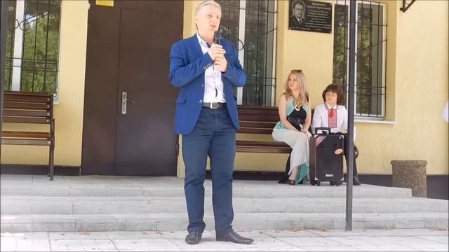 В Новомосковске прошло открытие школы эстетического воспитания Горошко С Г 01 06 2017 смотреть онлайн