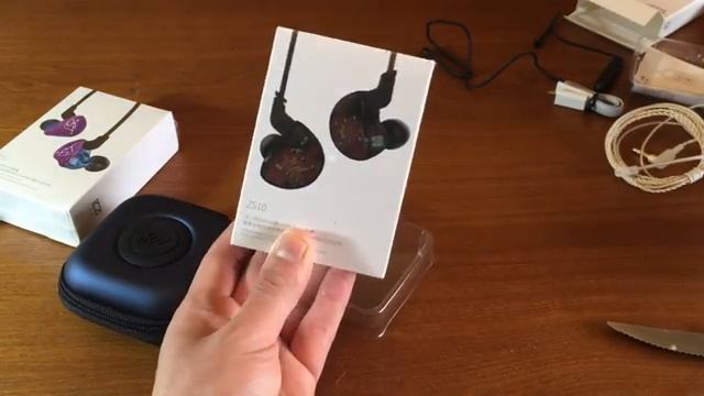 Unboxing Audífonos KZ ZST pro & ZS10 смотреть онлайн