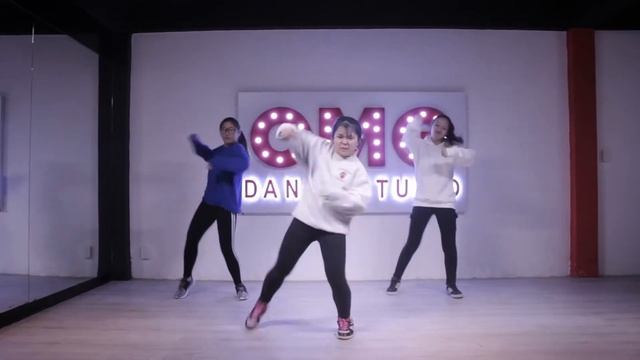 BUSSIN - 88 / Đạt Max X Dyy Quang Choreography смотреть онлайн