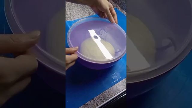 Самое пышное тесто на ватрушки? #пышная выпечка#ватрушки#пышное тесто#шаньги смотреть онлайн