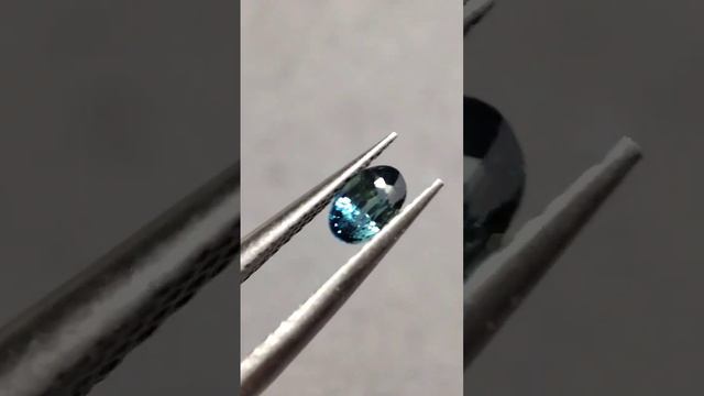 Натуральный Австралийский Полихромный #сапфир смотреть онлайн