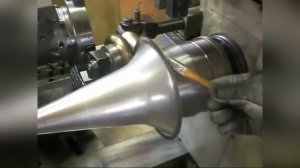 Ротационная вытяжка металла, конус из листа стали