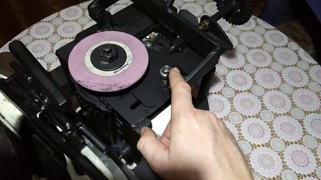 Самодельный станок для заточки коньков. смотреть онлайн