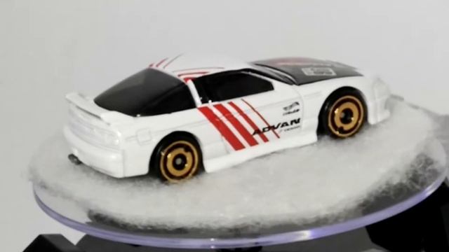 Nissan Datsun 10 car showcase vintage hotwheels through to now смотреть онлайн