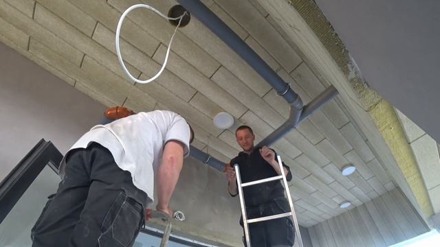 Монтаж светильников на утеплитель. Не стандартное решение. смотреть онлайн