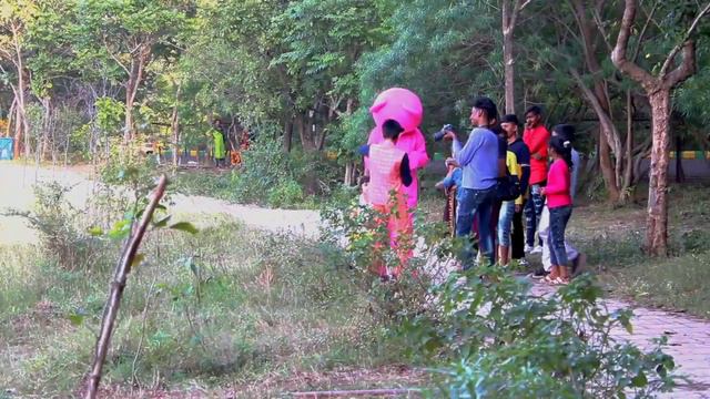 Teddy bear prank on Cute girl's and Irritating। pink Teddy।।#teddybear । teddy prank ।#Skprenkshoot смотреть онлайн