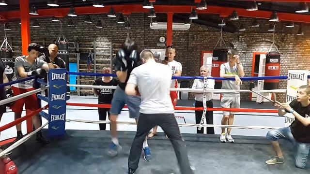 Дмитрий Пирог в Бульдоге(13) смотреть онлайн