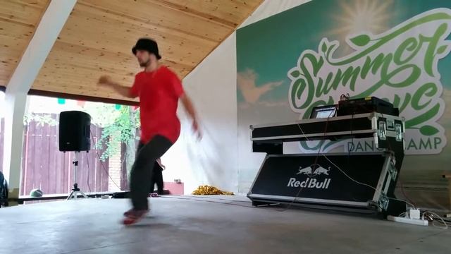 Евгений Барышев | house dance in SUMMER GROOVE DANCE CAMP 2015 смотреть онлайн