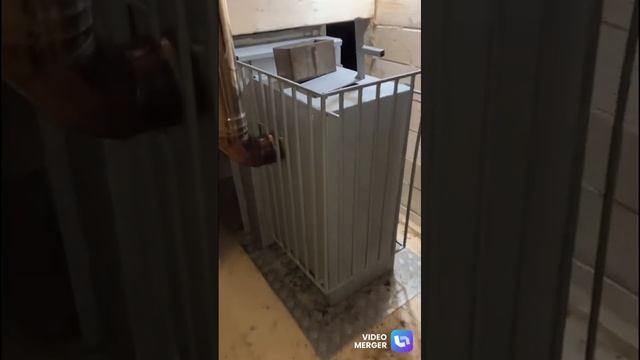 Печка с баком ОГОНЬ ЗАВОРАЖИВАЕТ? смотреть онлайн